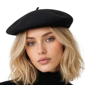 Vintage Black Wool Beret Size Medium 22 Inch Soft Felt French Artist Hat Unisex